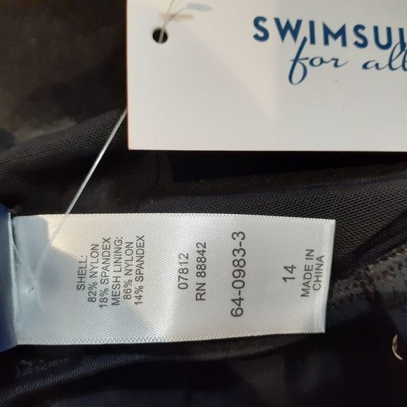 Swimsuits For All Black Scoopneck Tankini Swim Top SIZE 8 NWT - Picture 4 of 8